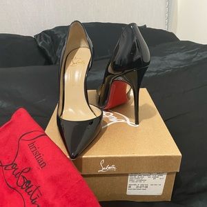 Christian Louboutin Iriza 100 Black Patent heels